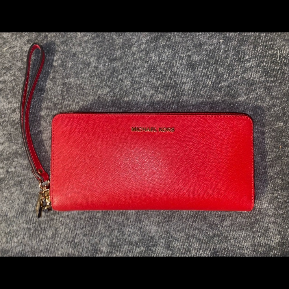 NEW Michael Kors Continental Wallet Red